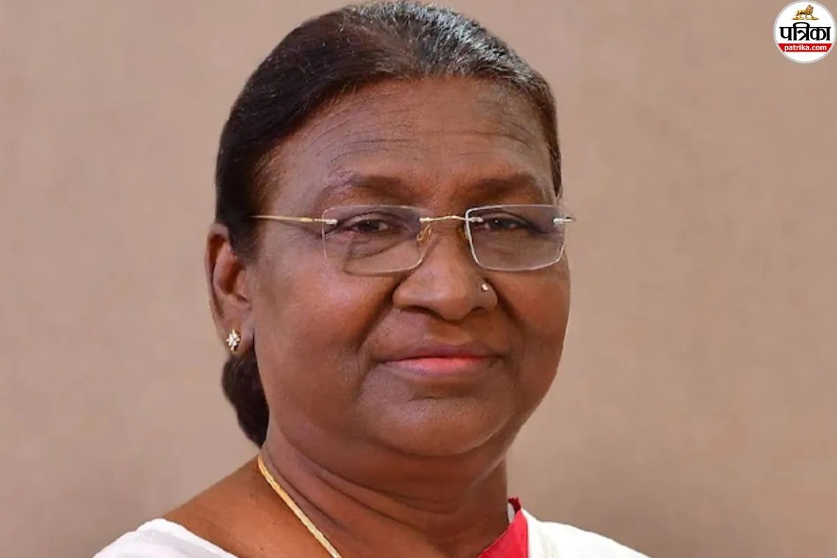 राष्ट्रपति द्रौपदी मुर्मू ने गिरिराज जी के दर्शन कर शुरू की सप्तकोसी यात्रा, पौधारोपण कर दिया बड़ा संदेश