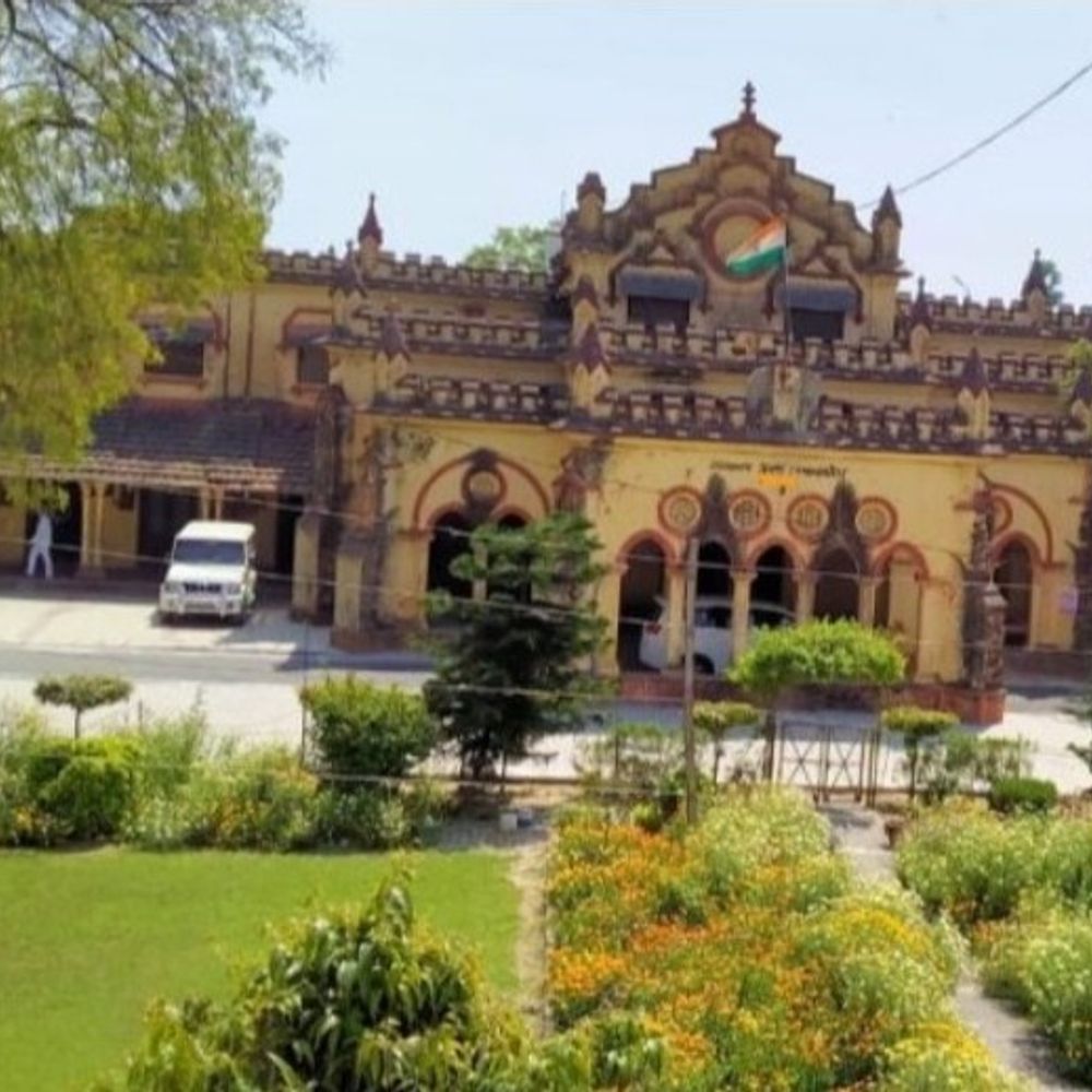 किशोरी से छेड़छाड़, कपड़े फाड़ने का दोषी:फास्ट ट्रैक कोर्ट ने 9 साल कैद, 50 हजार जुर्माना लगाया