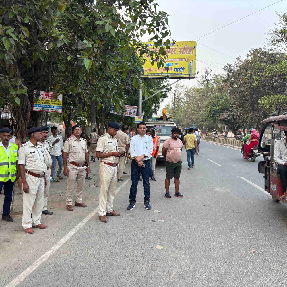मोतिहारी में उपराष्ट्रपति का 4 अप्रैल को आगमन:नगर निगम ने अतिक्रमण हटाओ अभियान तेज किया