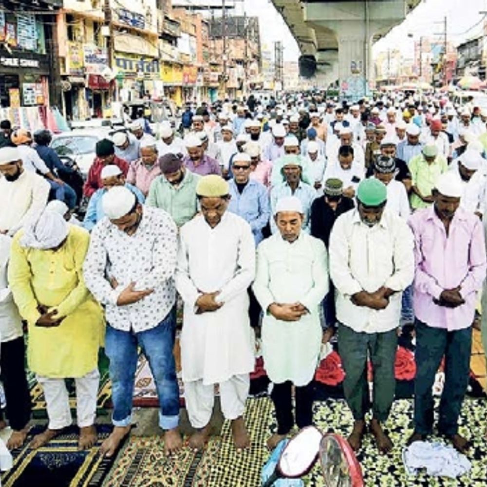 रमजान के 14 दिन बचे हैं, इबादत करें