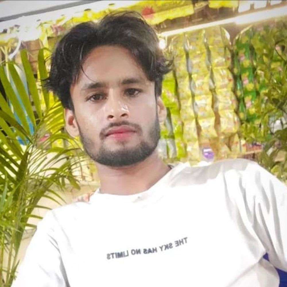 अज्ञात वाहन की टक्कर से दो चचेरे भाइयों की मौत:फर्रुखाबाद में अस्पताल में तोड़ा दम, पुलिस ने शव मोर्चरी में रखवाए