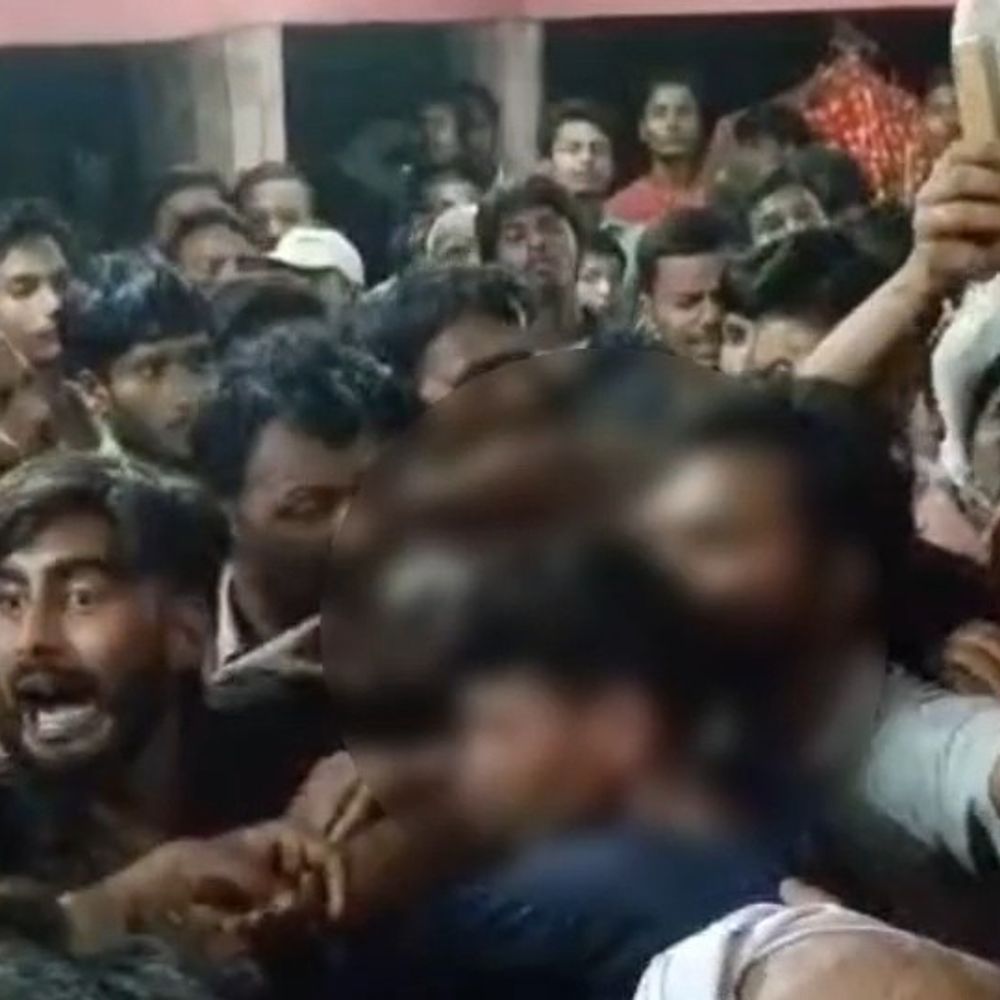 नाबालिग बोला-‘पढ़ाई की उम्र है,शादी नहीं करना चाहता’:सुपौल में भीड़ ने कराई जबरन शादी, इंस्टाग्राम पर हुई थी दोस्ती; मिलने पहुंचे थे