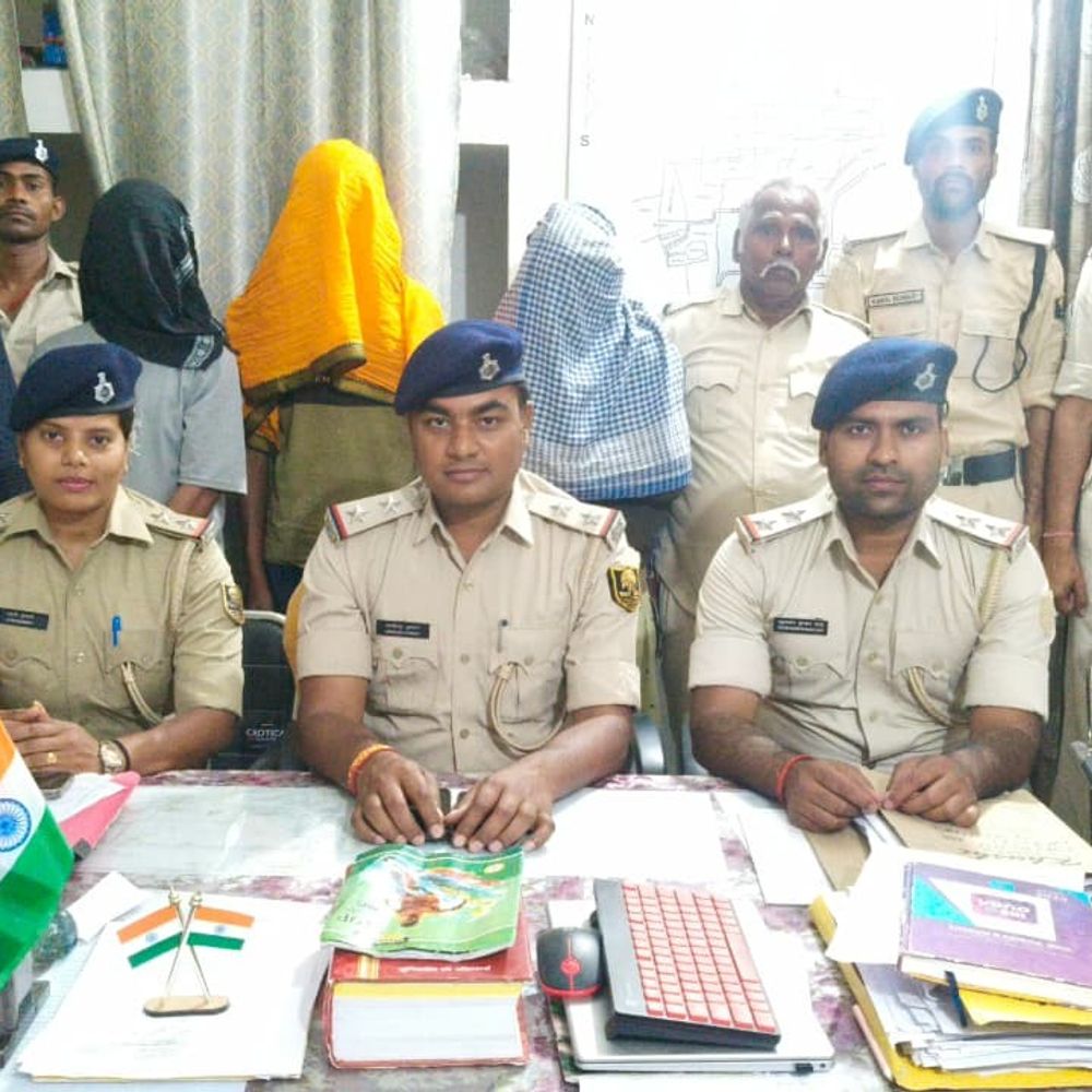 सामूहिक दुष्कर्म मामले में चार आरोपी गिरफ्तार:करनामेपुर पुलिस ने 24 घंटे में की कार्रवाई, न्यायिक हिरासत में भेजा गया
