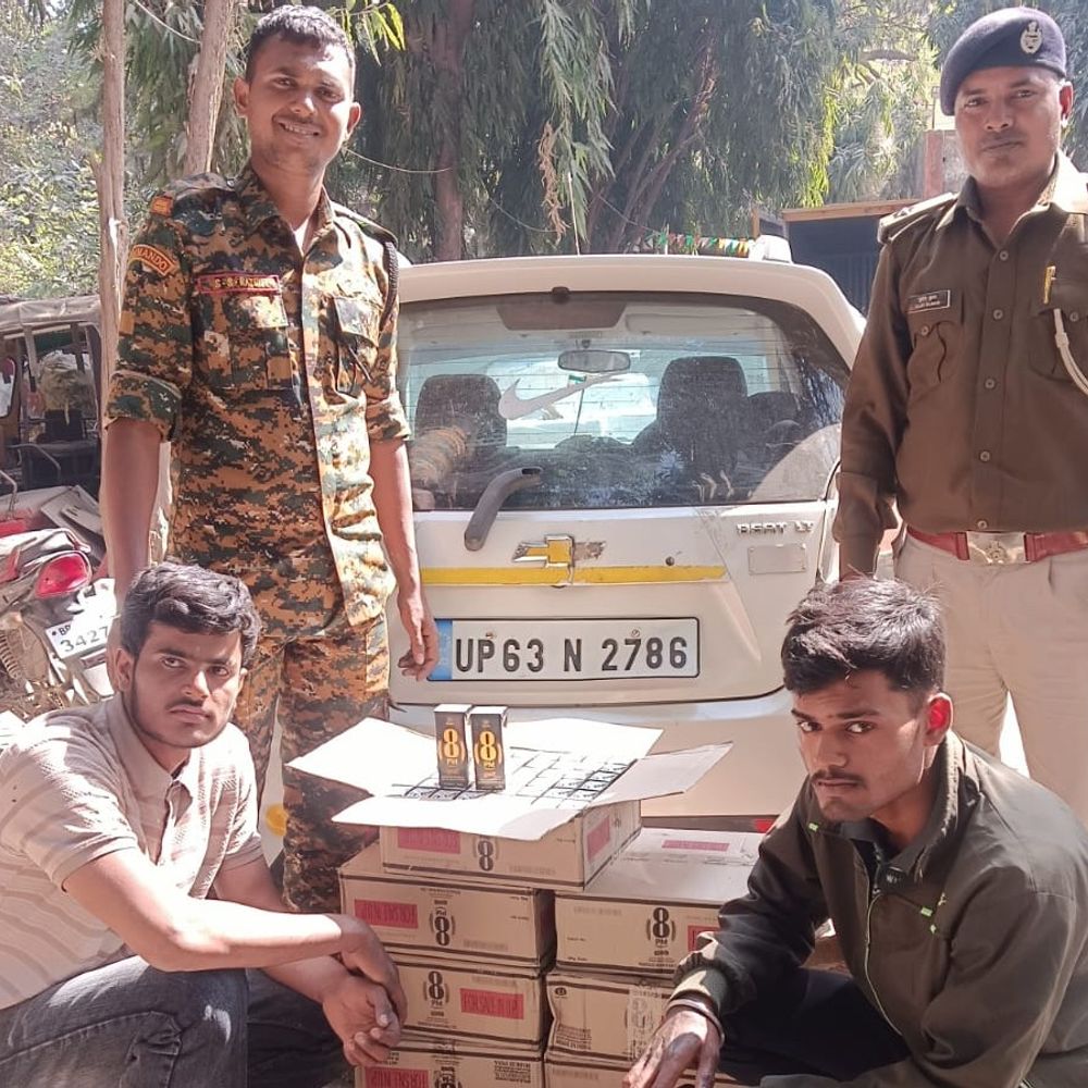 बक्सर में होली से पहले 1296 लीटर अंग्रेजी शराब जब्त:ट्रक चालक गिरफ्तार, कार से 9 पेटी बरामद, सीमावर्ती इलाकों में जांच तेज