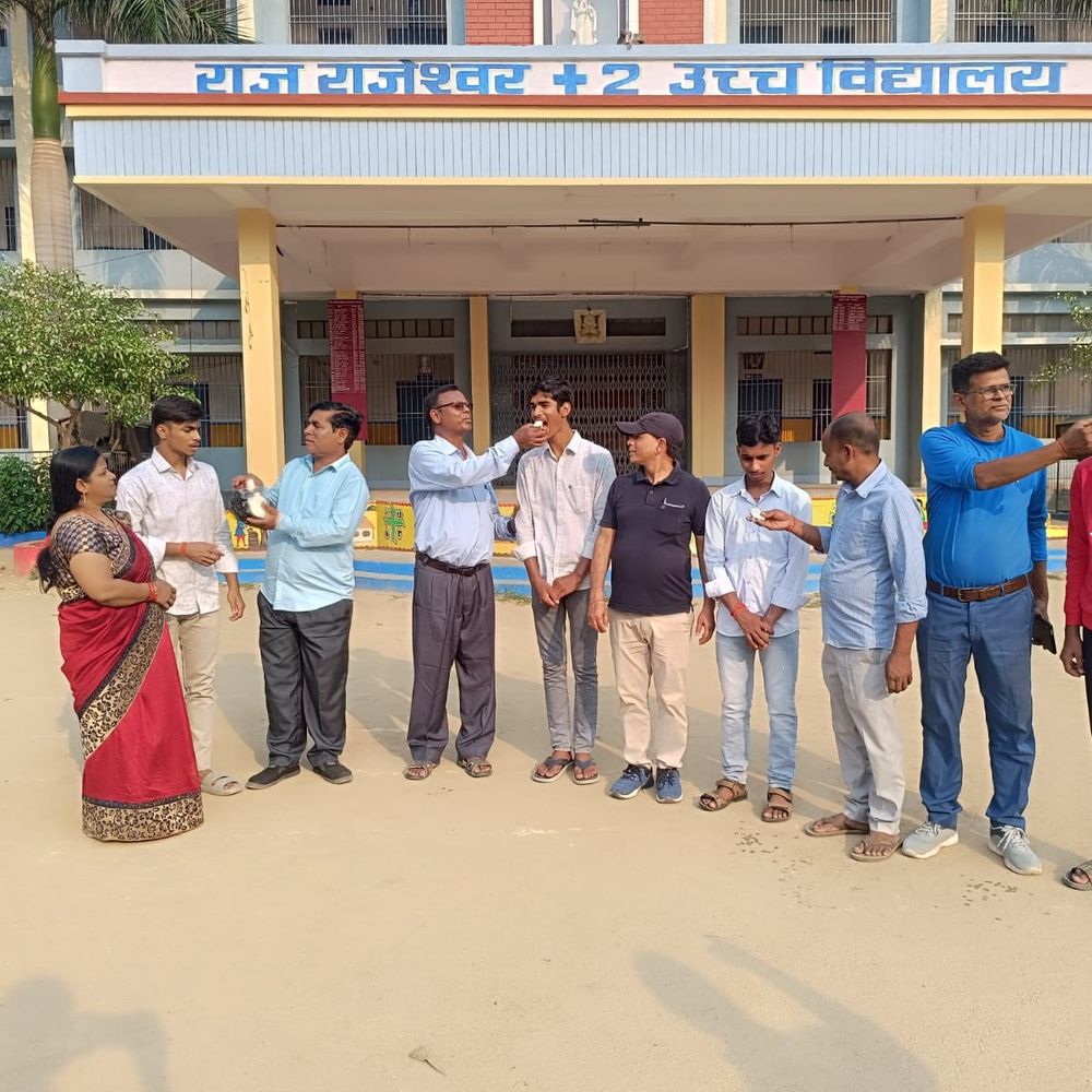 शेखपुरा के 4 छात्रों ने मैट्रिक में किया टॉप:राज्य में छठवां-8वां स्थान, ड्राइवर तो कोई किसान का बेटा