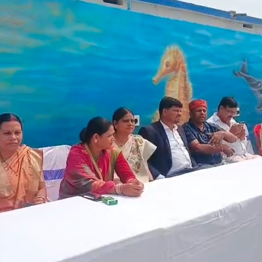 शेखपुरा में 17 लाख की लागत से स्विमिंग पूल खुला:नगर परिषद ने किया उद्घाटन, 200 रुपए न्यूनतम प्रवेश शुल्क