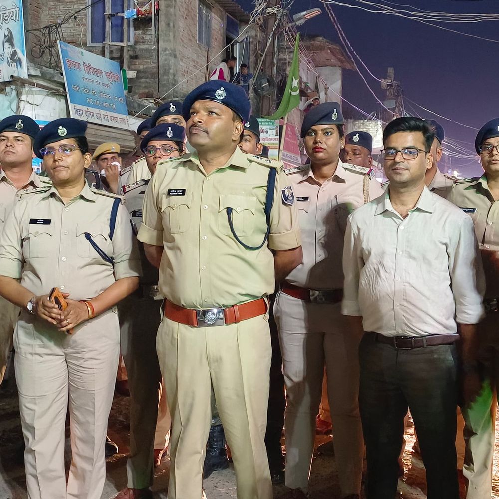 रामनवमी से पहले मधुबनी में फ्लैग मार्च:SP योगेंद्र कुमार ने शांति बनाए रखने की अपील की