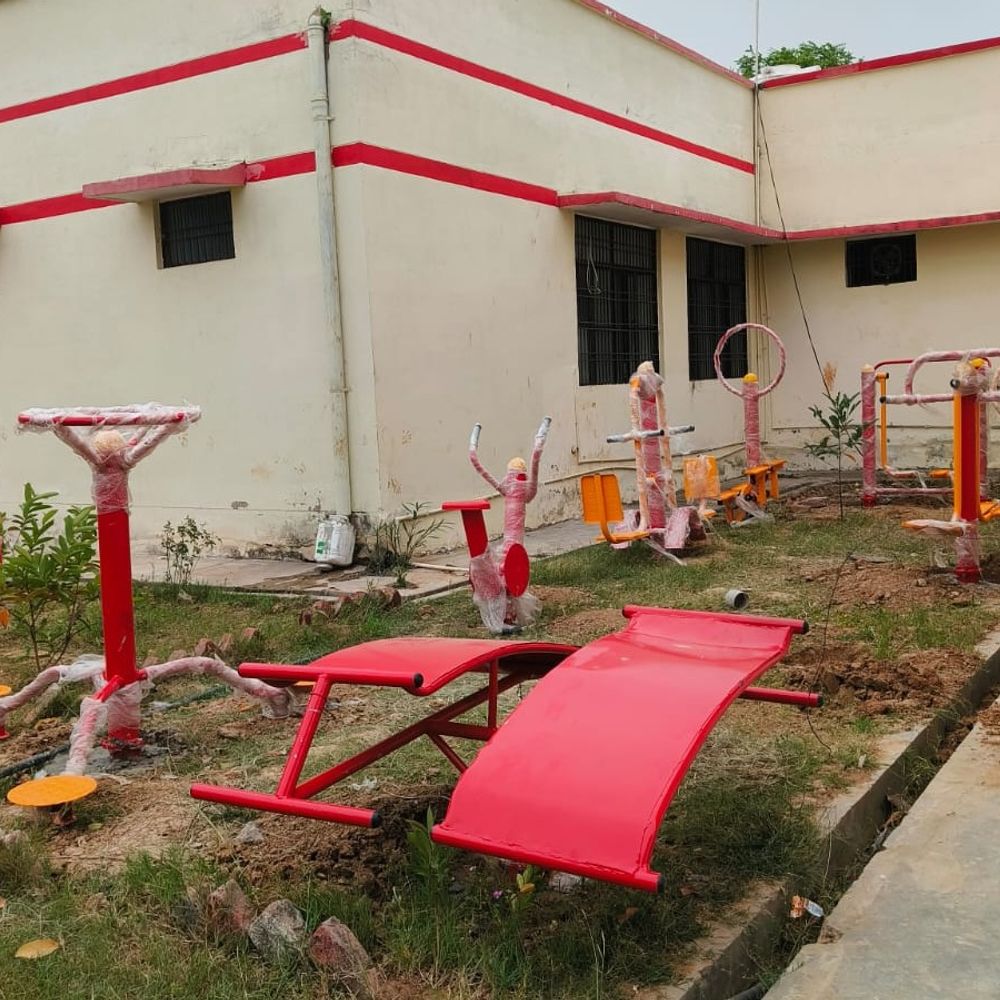 चित्रकूट के 7 PM श्री स्कूलों में नया फर्नीचर:2205 छात्रों को मिलेगा बेहतर शैक्षणिक माहौल