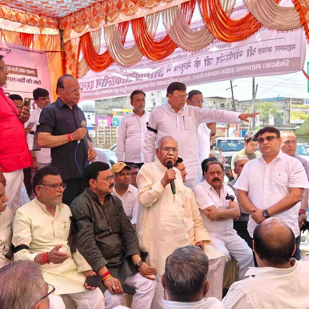 गाजियाबाद में हाउस टैक्स विवाद शांत:अपर नगर आयुक्त के आश्वासन पर व्यापारियों का धरना समाप्त