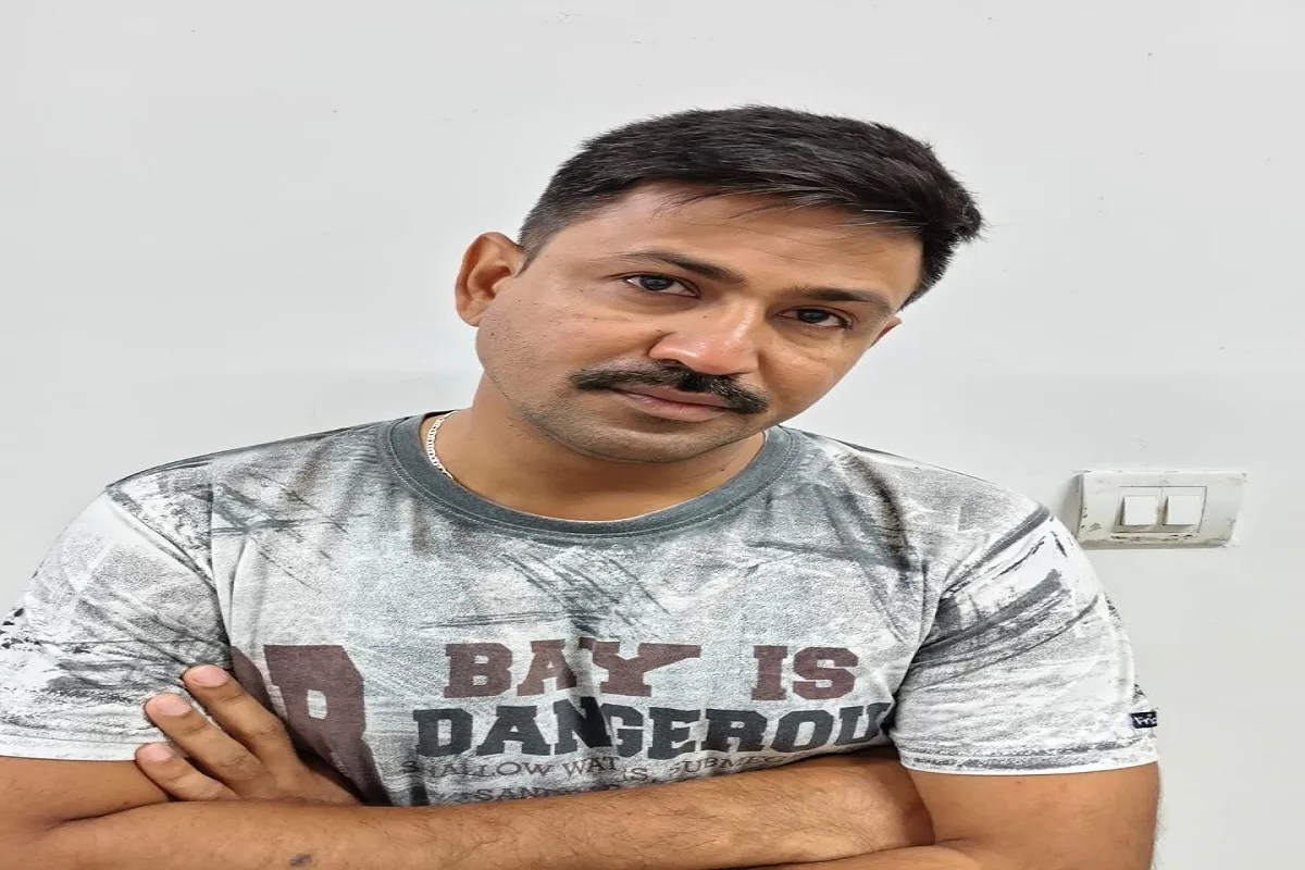 Video News: एसीबी ने स्टेट इंटेलिजेंस ब्यूरो के अधिकारी को 80 हजार की रिश्वत लेते पकड़ा