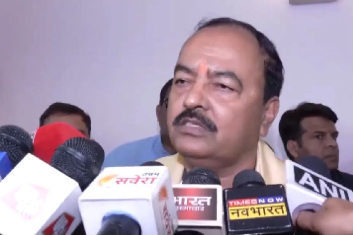 डिप्टी सीएम केशव प्रसाद मौर्य ने अखिलेश यादव को बताया ‘ढोंगी’, हिंदू उन पर विश्वास नहीं करता