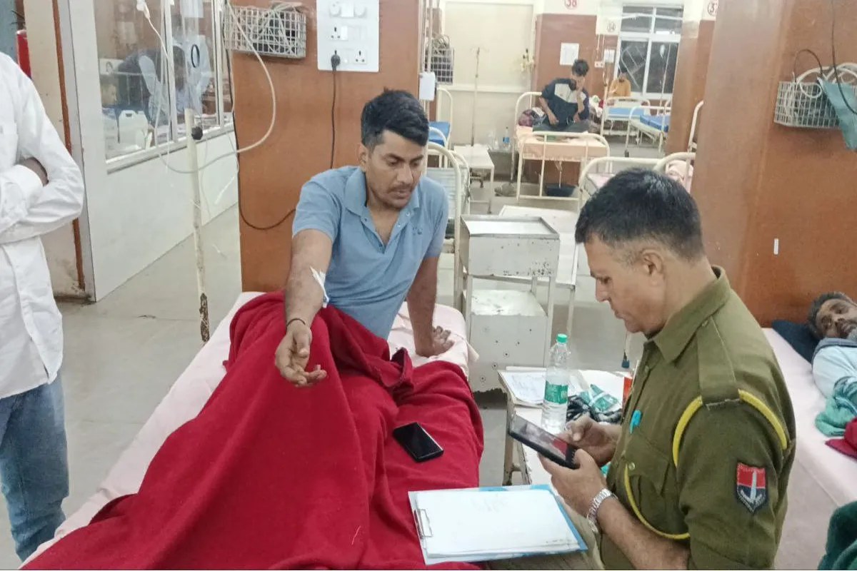 Alwar Firing: युवक पर ताबड़तोड़ फायरिंग, 10-12 राउंड फायर से मचा हड़कंप, गंभीर घायल