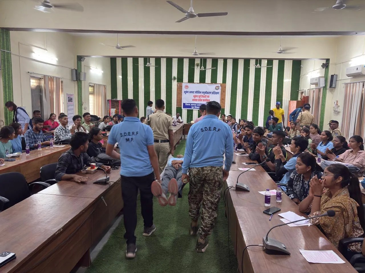 भूकंप जैसी आपदा से निपटने की तैयारी, बैतूल में चल रहा विशेष प्रशिक्षण अभियान