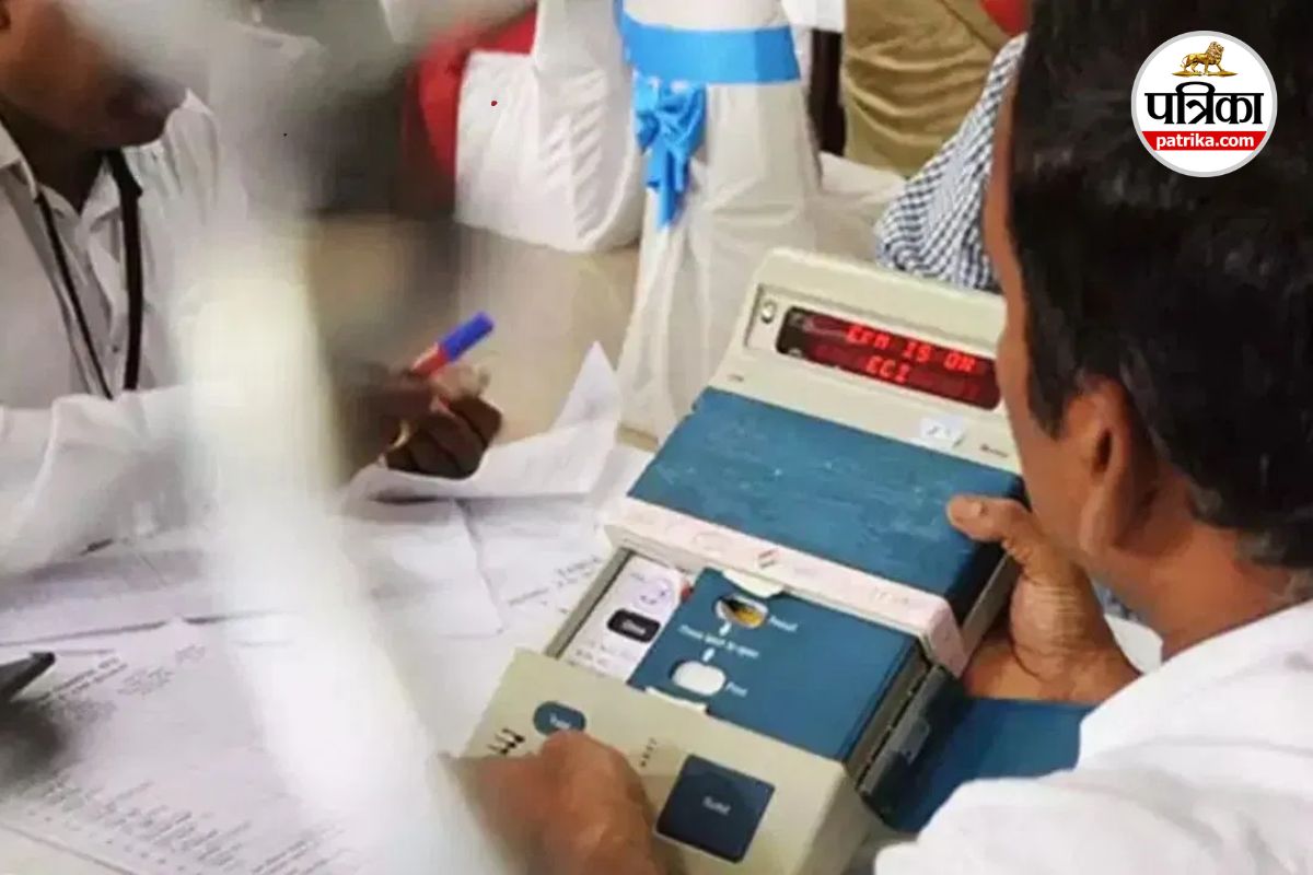 नारायणपुर पंचायत में सियासी घमासान! पिंकी उसेंडी पर अविश्वास प्रस्ताव का फैसला आज