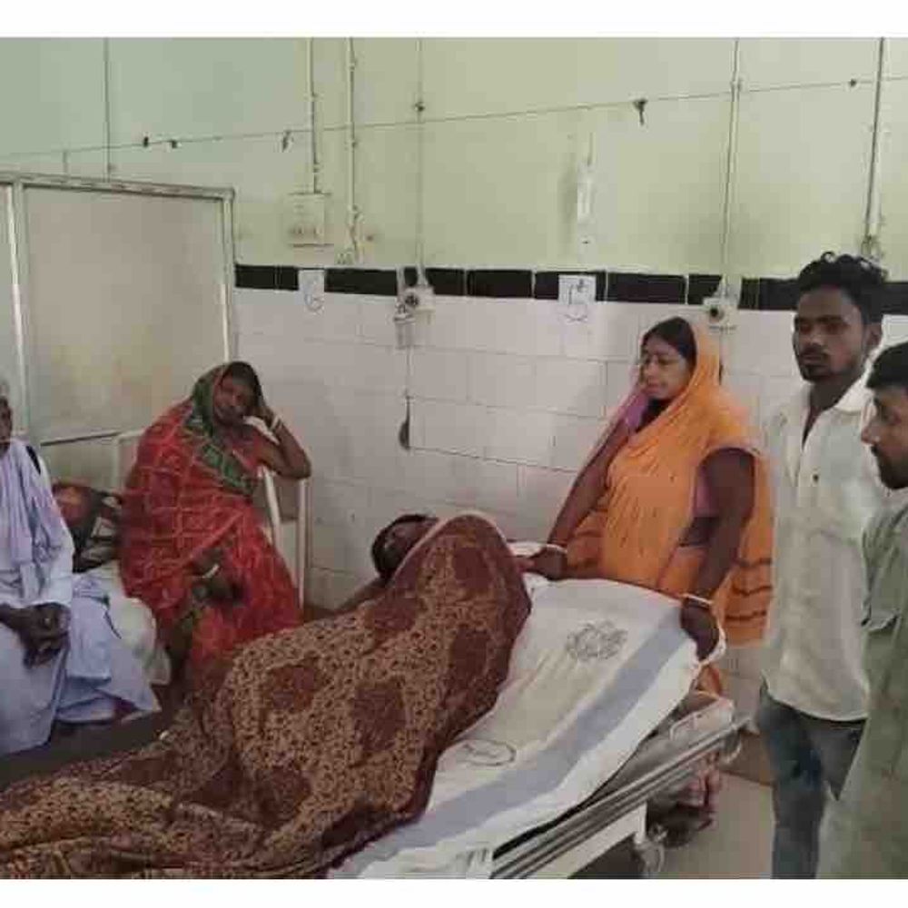 मोतिहारी में जमीन विवाद की पंचायत बनी खूनी संघर्ष:चाकूबाजी में 4 घायल; एक की हालत गंभीर, 3 हिरासत में