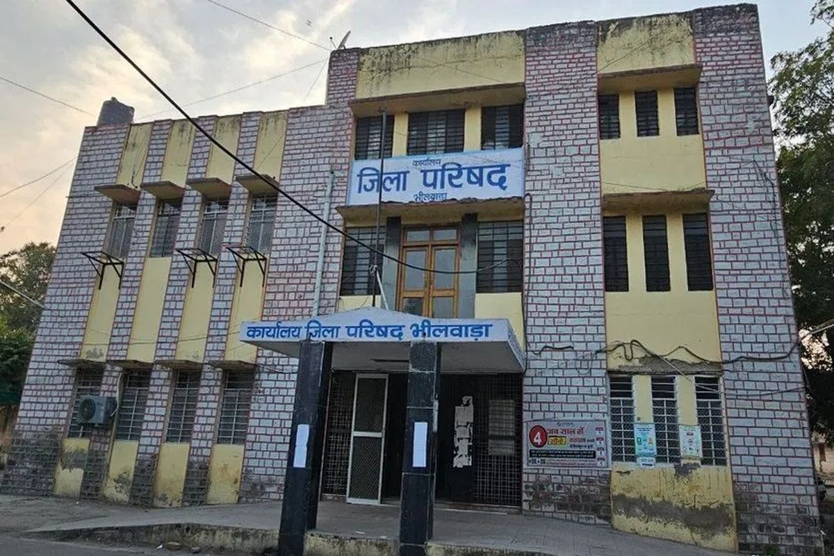 विकसित ग्राम अभियान को झटका: वीडीओ का काम थोपने पर कनिष्ठ सहायकों का प्रदेशव्यापी बहिष्कार