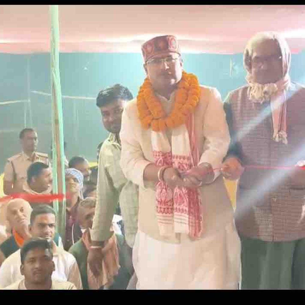 विधायक राणा रणधीर ने भागवत कथा का उद्घाटन किया:मोतिहारी में चैत्र नवरात्र पर धार्मिक आयोजन शुरू