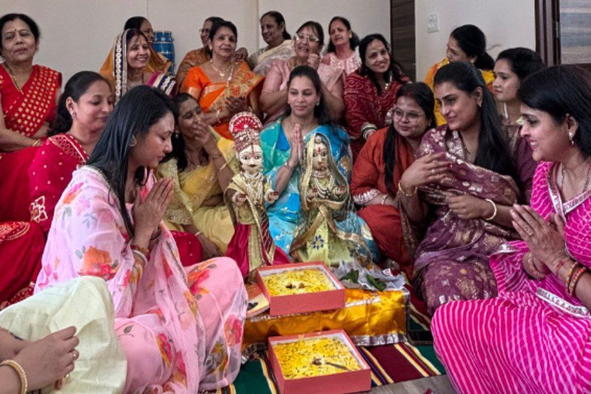 तीज​णियों की गवर आराधना से गूंजे घर-आंगन