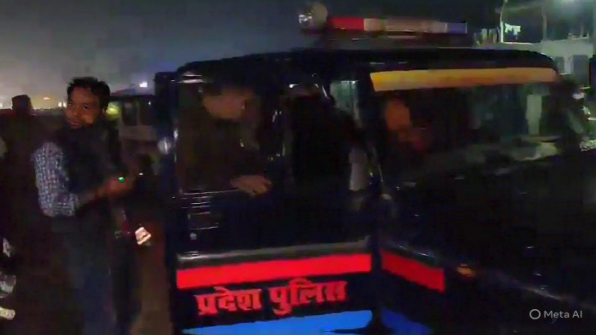 दहेज उत्पीड़न से परेशान युवक स्टेटस पर आत्महत्या का रोते हुए वीडियो लगा हुआ गायब, 1 साल पहले हुई थी शादी