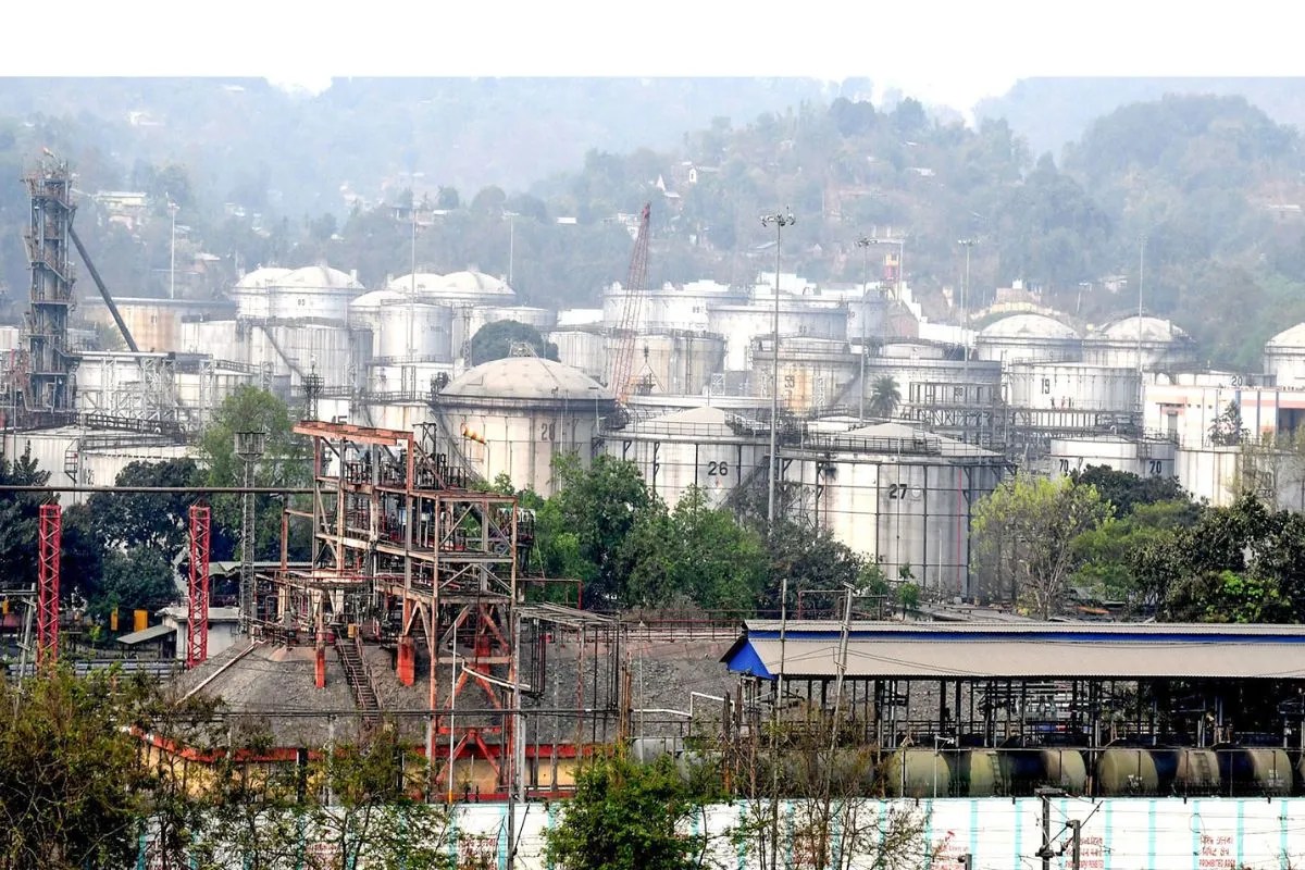 Middle East Energy Crisis: ईरान युद्ध से ऊर्जा संकट, पाकिस्तान-बांग्लादेश का बुरा हाल, भारत के पास क्या है ऑप्शन?