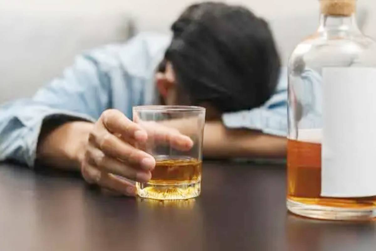 अब ‘शराब’ पी तो नहीं मिलेगा ‘सरकारी योजनाओं’ का लाभ, निरस्त होगा ‘राशनकार्ड’