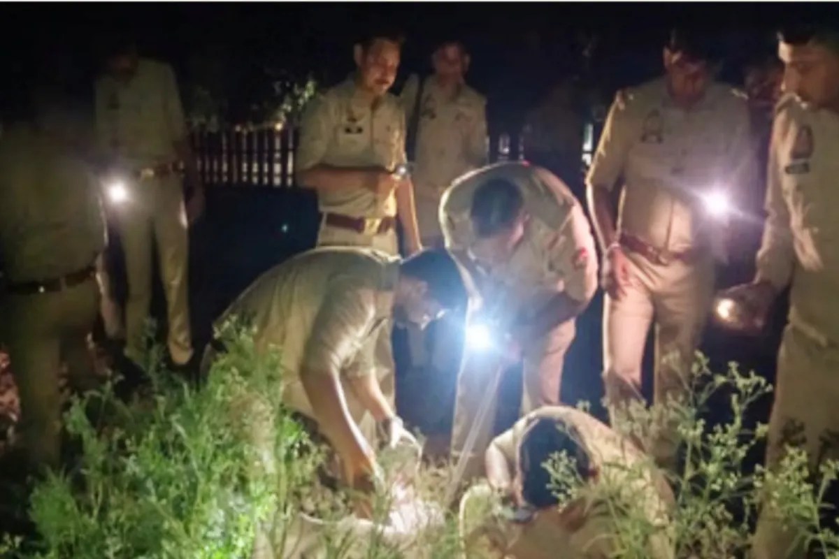 Kanpur News:रेलवे ट्रैक पर सिलिंडर ब्लास्ट, साजिश या हादसा? जांच तेज