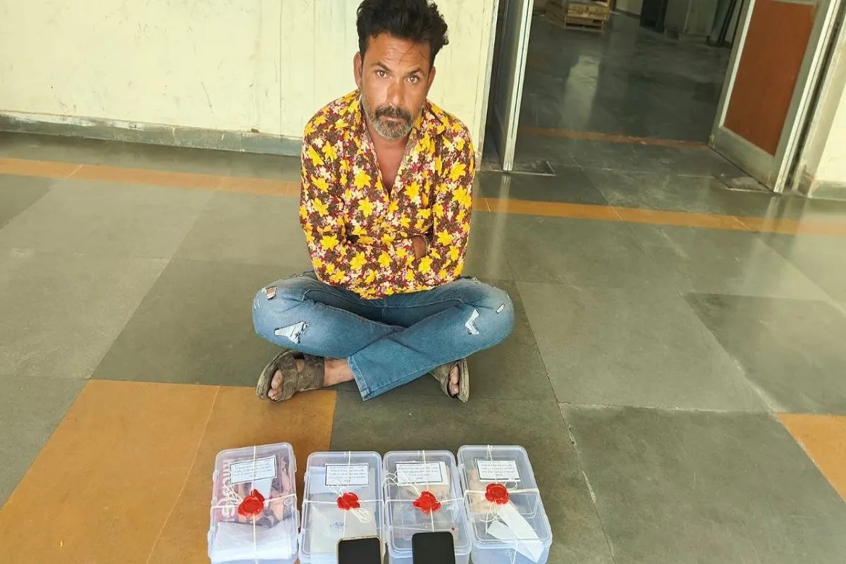 Video News: एसएमसी का बापूनगर में छापा, दो आरोपी गिरफ्तार