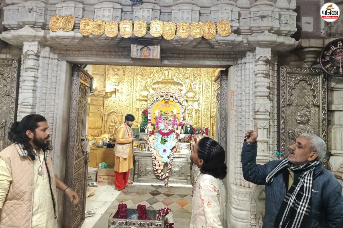 राजस्थान का अनोखा मंदिर, जहां सोने की जेसीबी से चांदी के ट्रक तक चढ़ाते हैं भक्त