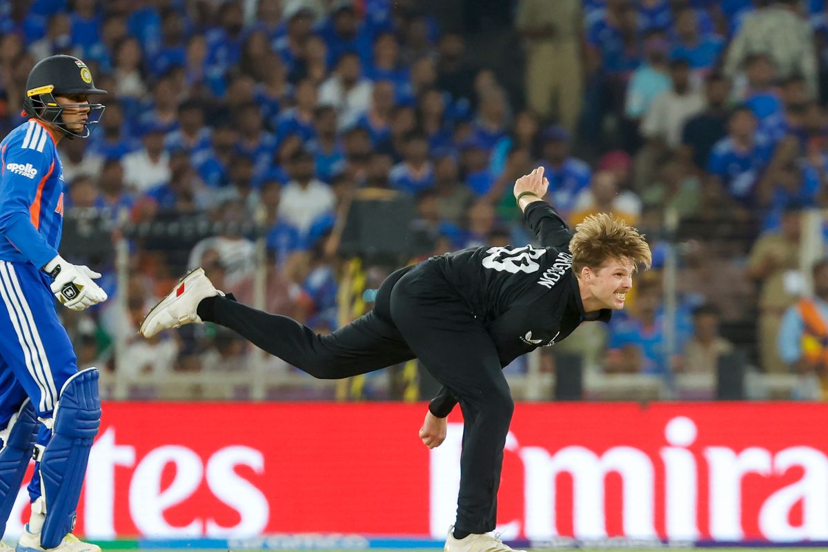 इतना बुरा तो न्यूजीलैंड के साथ किसी टीम ने नहीं किया! इस कीवी गेंदबाज के नाम जुड़ा शर्मनाक रिकॉर्ड