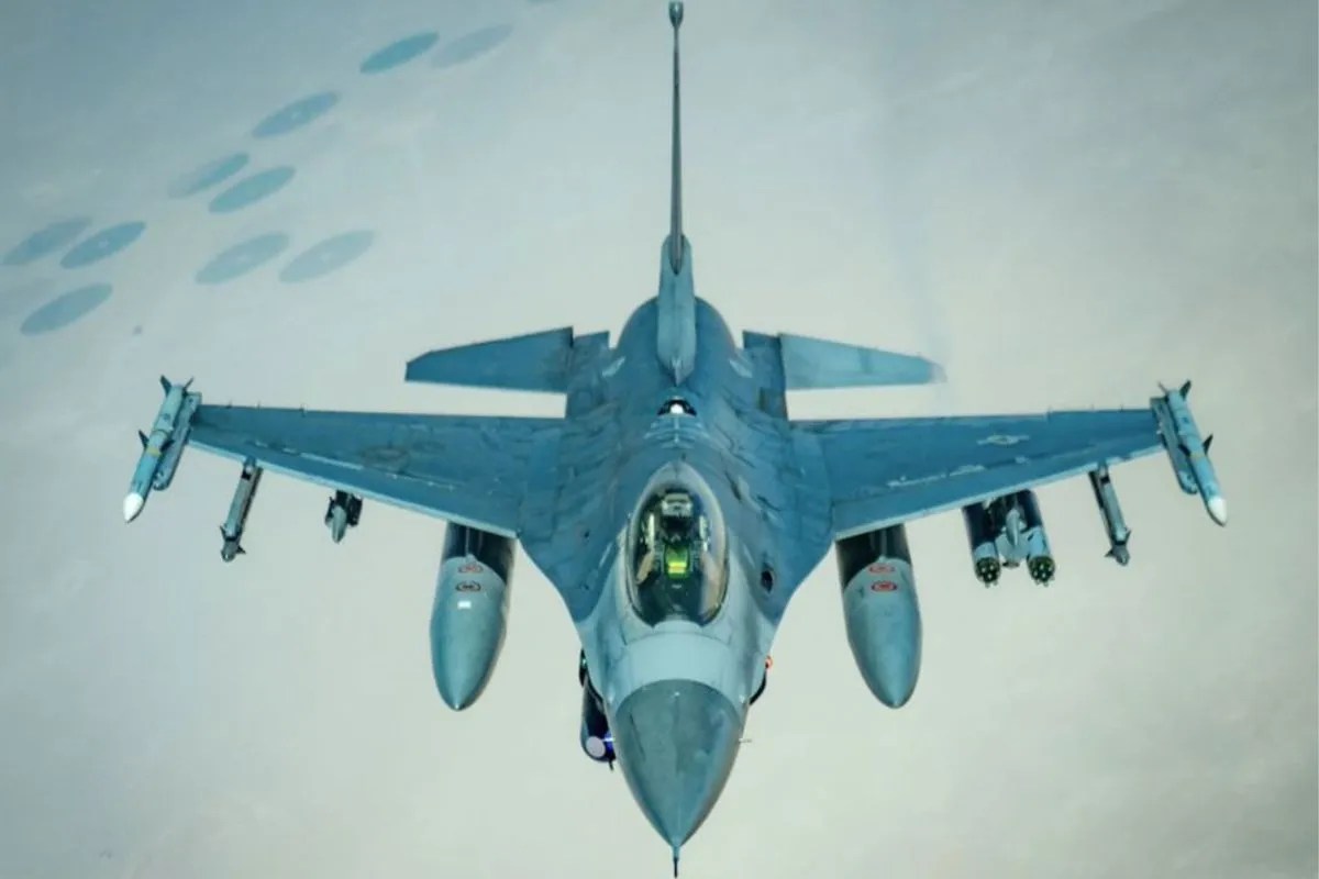 US-Israel-Iran War: होर्मुज स्ट्रेट के पास ईरानी शहर पर अमेरिका-इजरायल का हमला, 5 की मौत