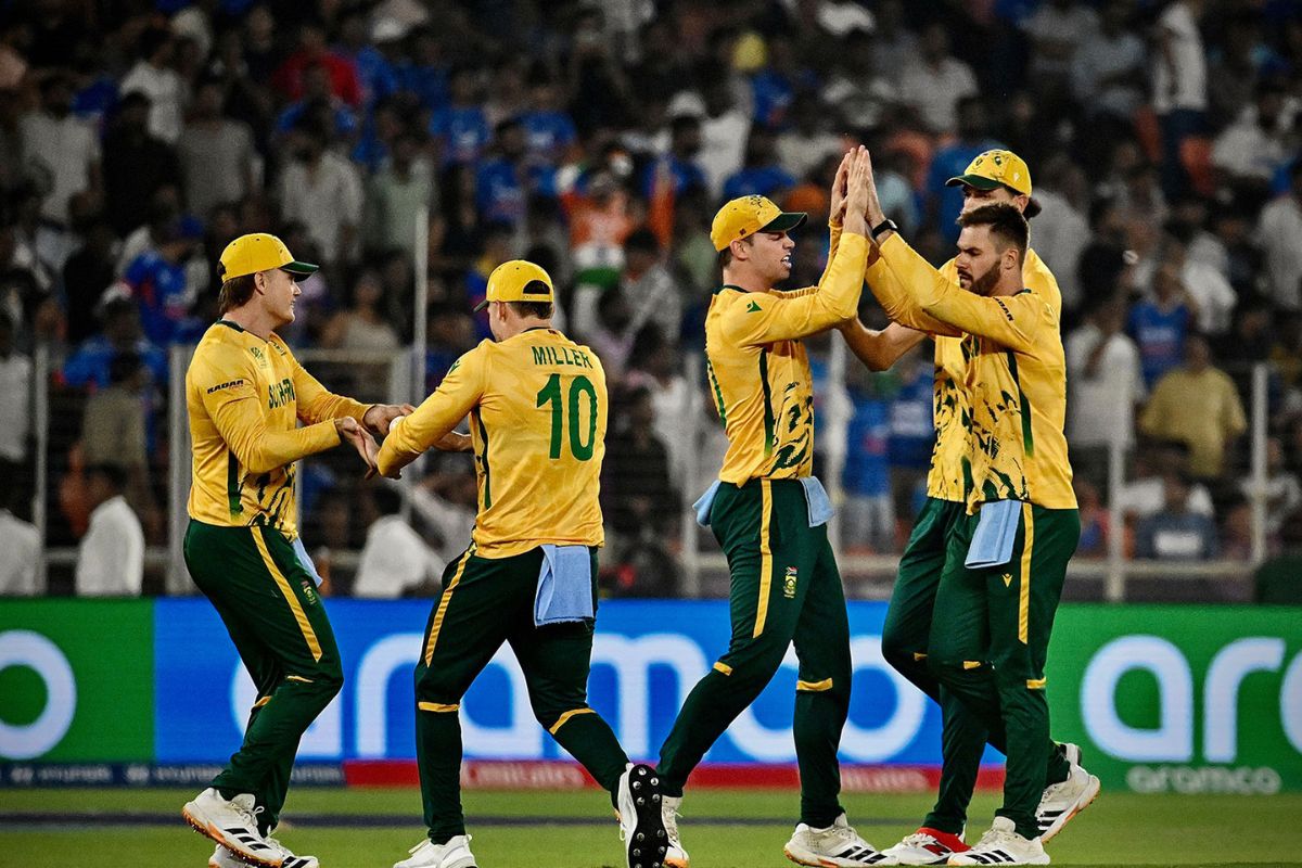 दक्षिण अफ्रीका ने डिसाइडर में कीवियों को 33 रन से हराकर न्यूजीलैंड की धरती पर जीती पहली टी20 सिरीज