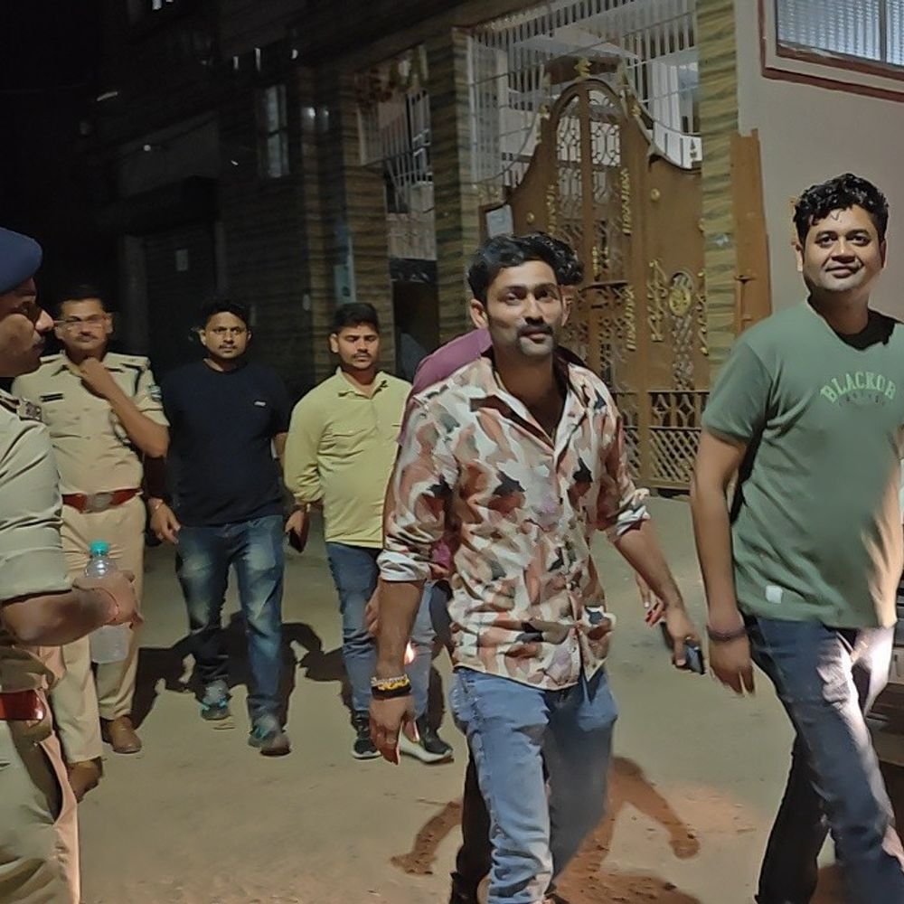 पटना में 25 किलो स्मैक, हथियार सहित नगदी बरामद:नशे के खिलाफ बड़ा एक्शन, दो गिरफ्तार; संगठित गिरोह से जुड़े होने की आशंका