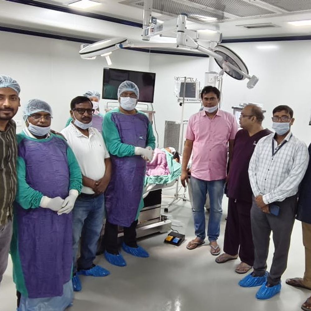 बांका अस्पताल में बिना चीड़-फाड़ गॉल ब्लैडर स्टोन का ऑपरेशन:डॉ. जितेंद्र की टीम ने की लेप्रोस्कोपिक सर्जरी, अब जिले में मिलेगा आधुनिक इलाज