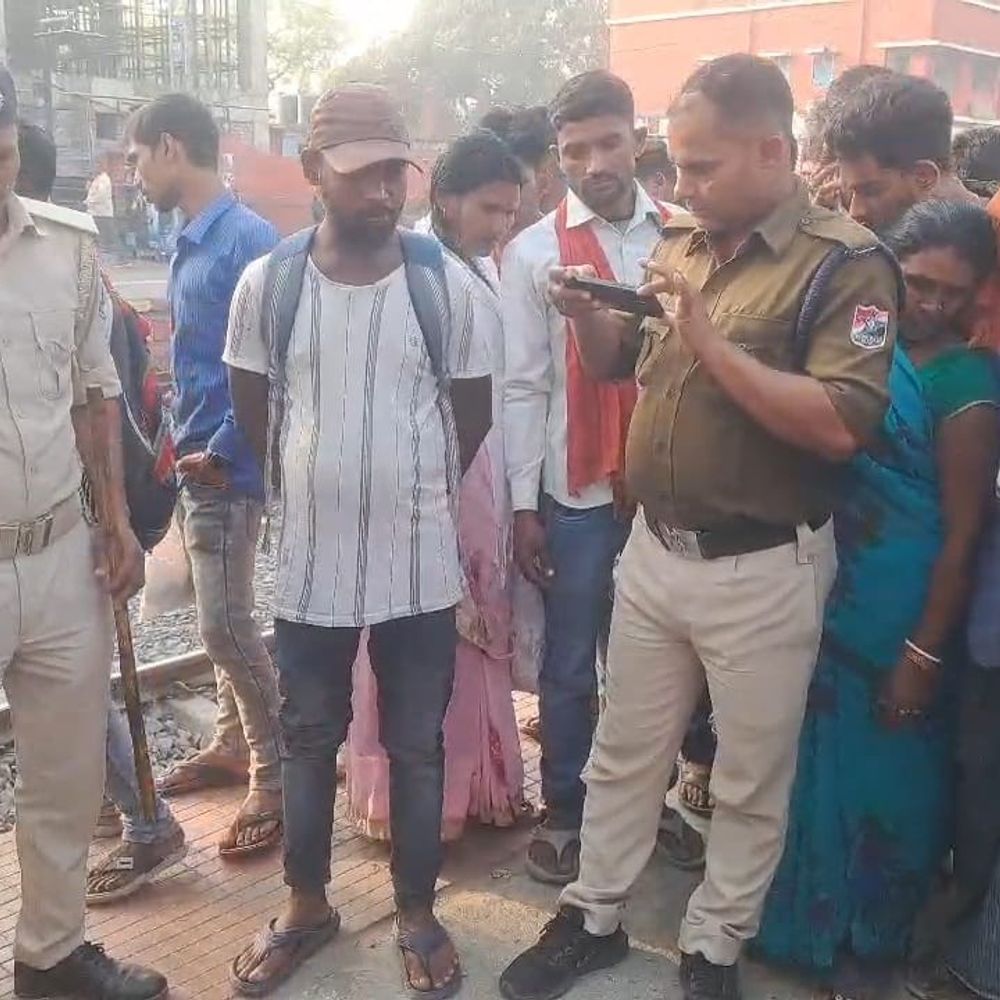 ट्रेन से कटने से युवक की मौत