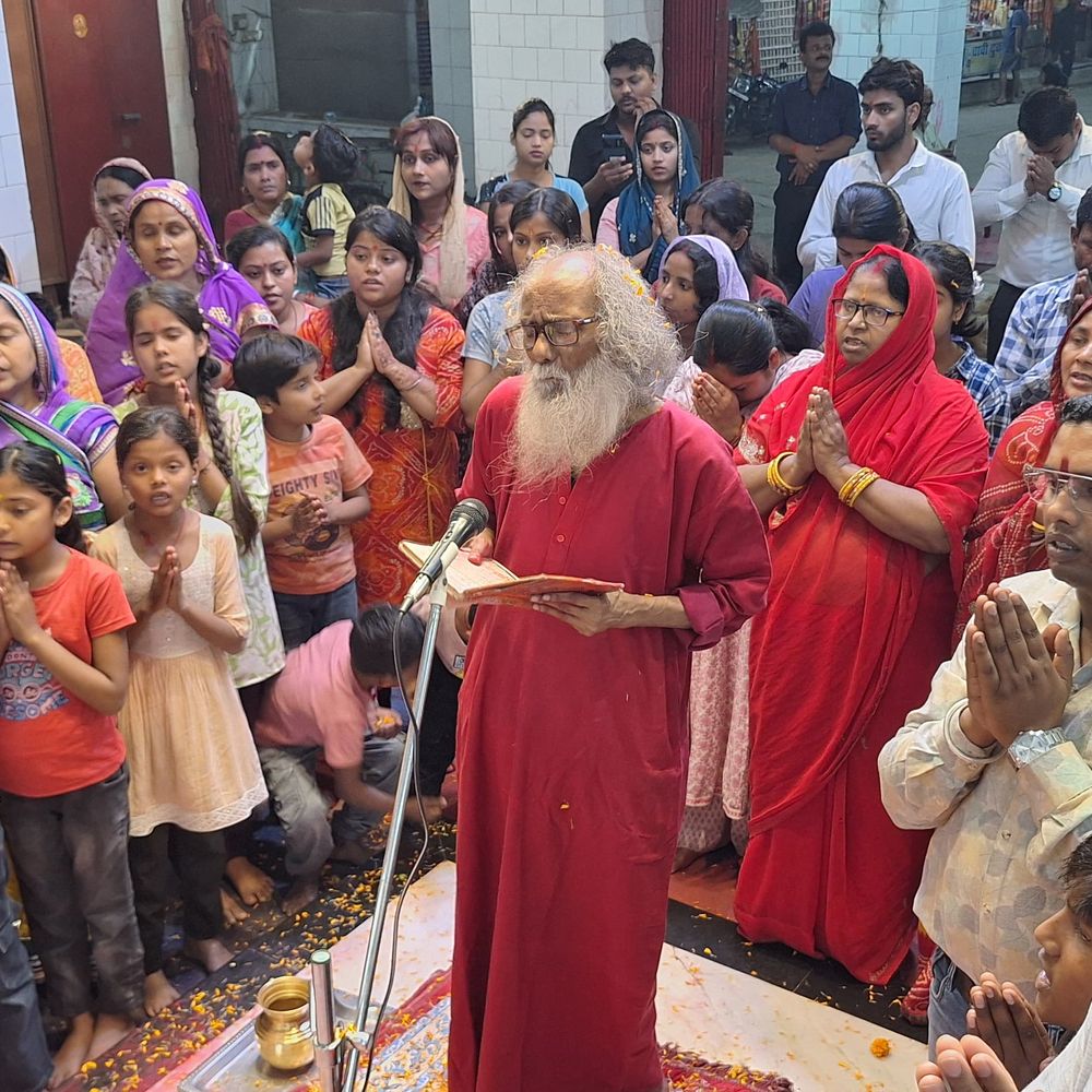 चैत्र नवरात्र के पहले दिन से काली मंदिर में विशेष पूजा-अर्चना हुई, नानू बाबा रोज कर रहे पुष्पांजलि