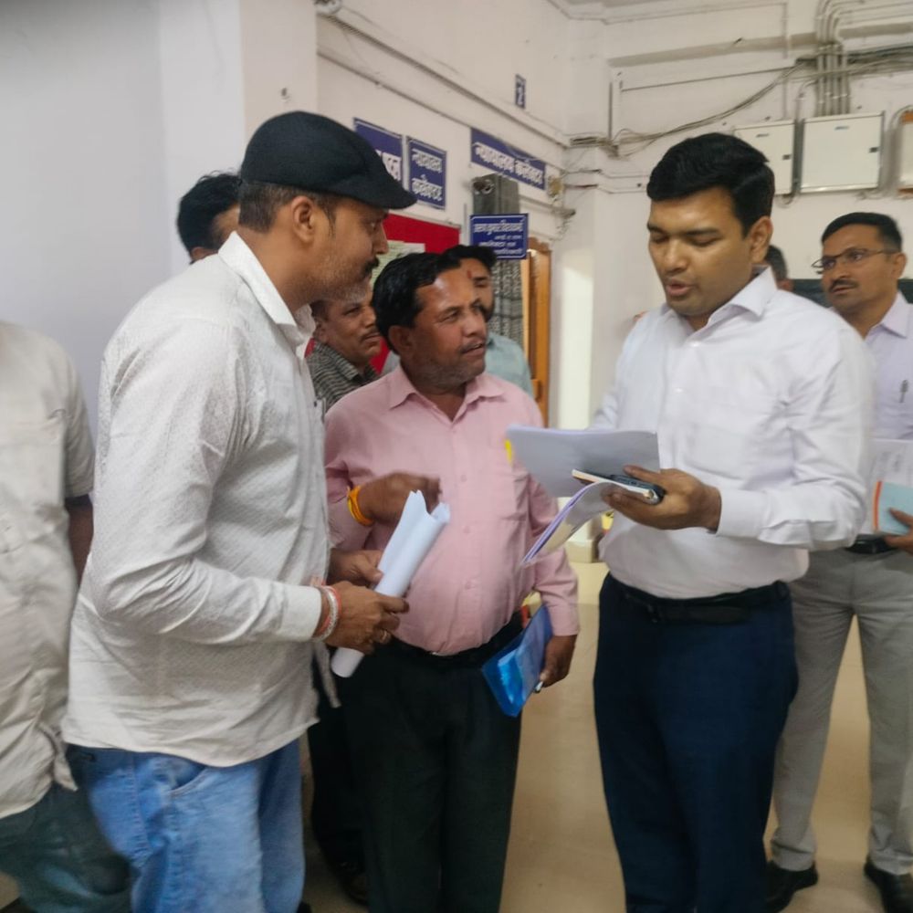 मांगें पूरी नहीं हुईं तो 1 अप्रैल से सहकारी समितियों का काम ठप