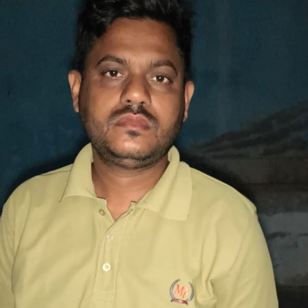 फर्जी केवाला दिखाने वाला व्यक्ति हिरासत में:नानपुर अंचल कार्यालय में जनता दरबार के दौरान कार्रवाई