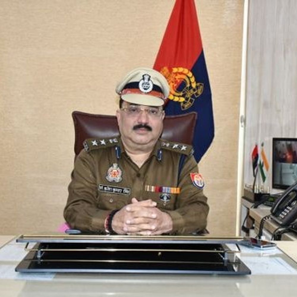 2 अफसरों की हत्या के बाद बदायूं SSP नपे:कासगंज की SP अंकिता शर्मा को भेजा गया; यूपी में 7 IPS अफसरों के तबादले