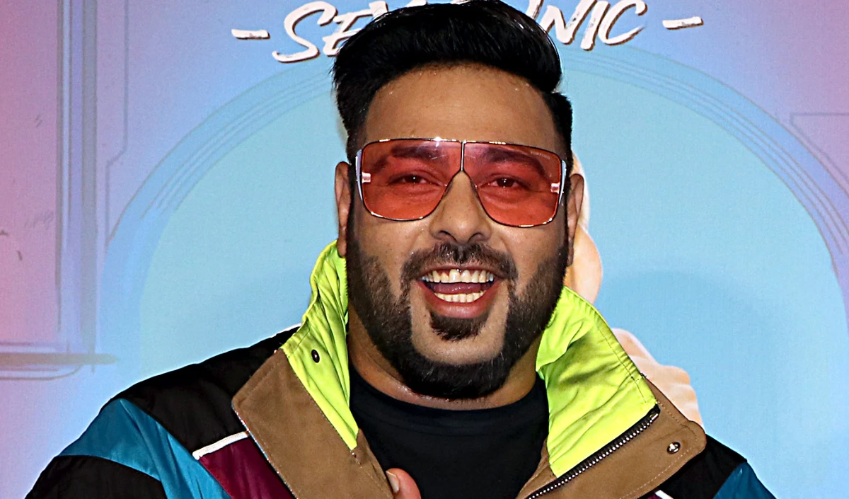 ‘बादशाह होगा अपने घर का…’: हरियाणा महिला आयोग सख्त, Tateeree गाने पर विवाद गहराया, गिरफ्तारी के लिए छापेमारी शुरू!