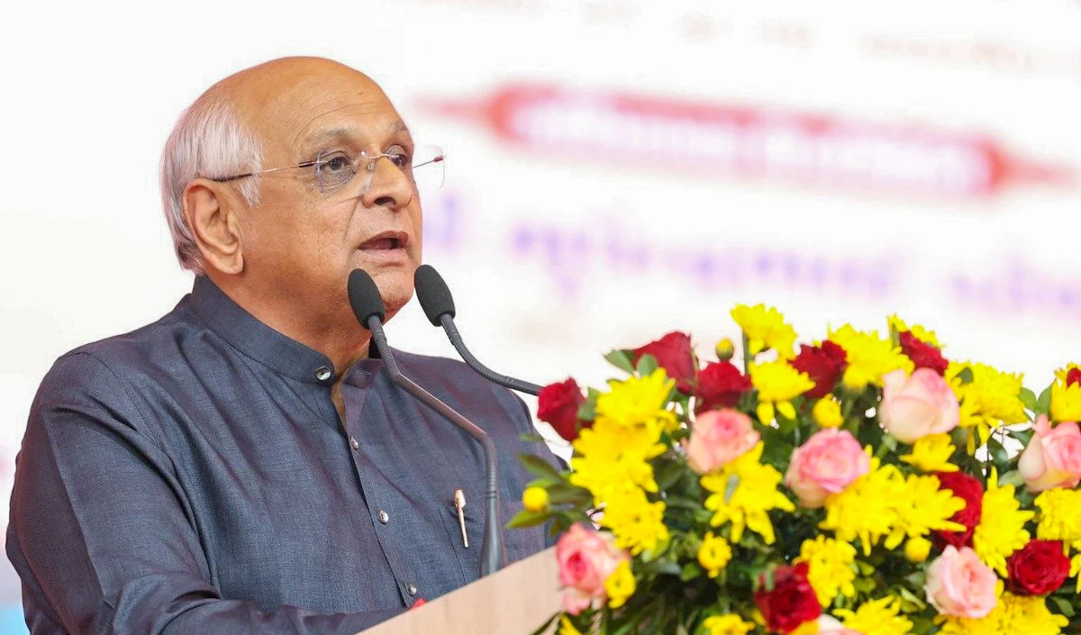 वैश्विक ऊर्जा संकट के बीच गुजरात सरकार का बड़ा फैसला: अब होटल, रेस्तरां और संस्थानों को भी मिलेगा तत्काल PNG कनेक्शन