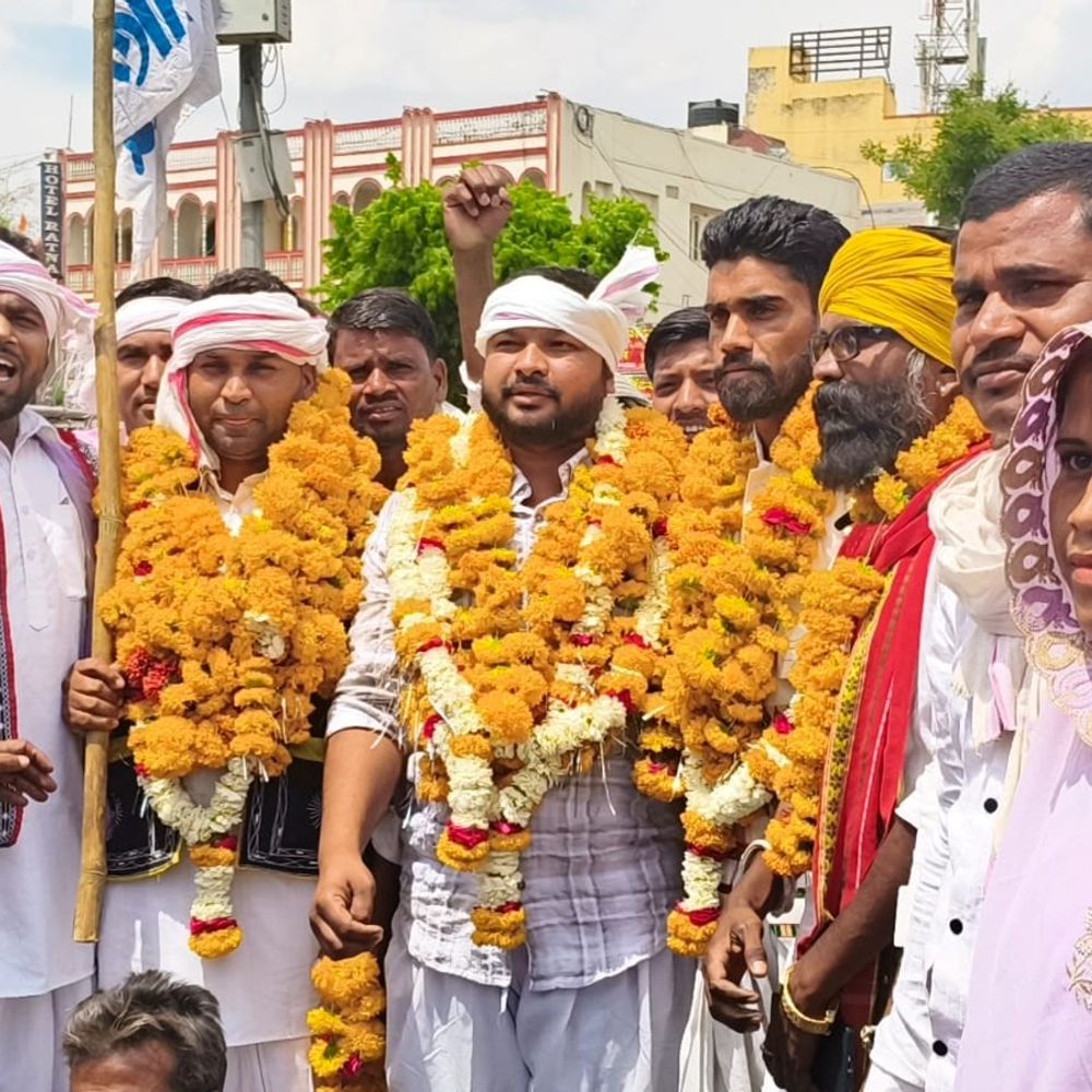 भील प्रदेश मुक्ति मोर्चा के प्रदेश संयोजक पहुंचे प्रतापगढ़:गांधी चौराहे पर हुआ प्रफुल्लाल कटारा का स्वागत, कहा- आदिवासी एकता और संवैधानिक जागरूकता पर होगा फोकस