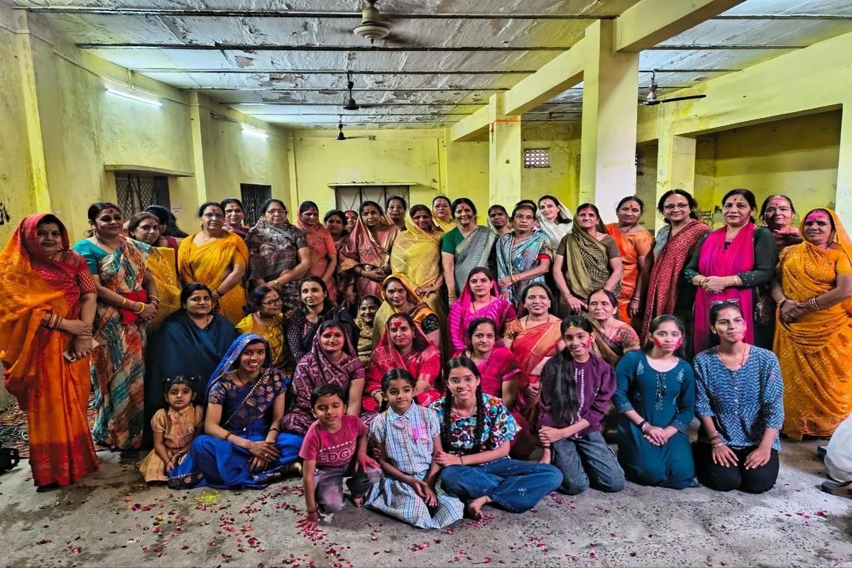 फाग उत्सव में झलकी परंपरा और संस्कृति की रंगत