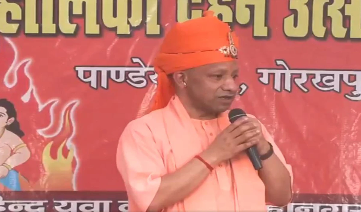 CM Yogi का ‘विकास मंत्र’, कहा- UP में Double Engine सरकार से मिल रही सुविधा और सुरक्षा