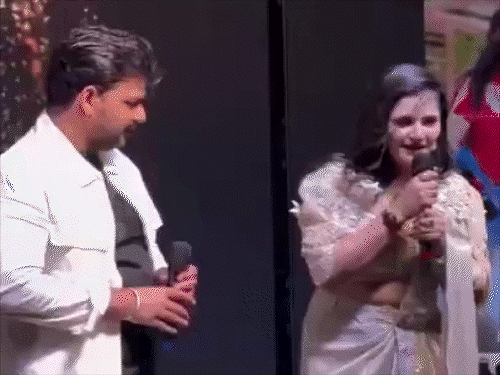 ‘पवन सिंह को स्टेज पर थप्पड़ मारना चाहिए था’:हरियाणवी एक्ट्रेस की कमर छूने पर महिला आयोग सख्त; 2 अप्रैल को सुनवाई के लिए बुलाया