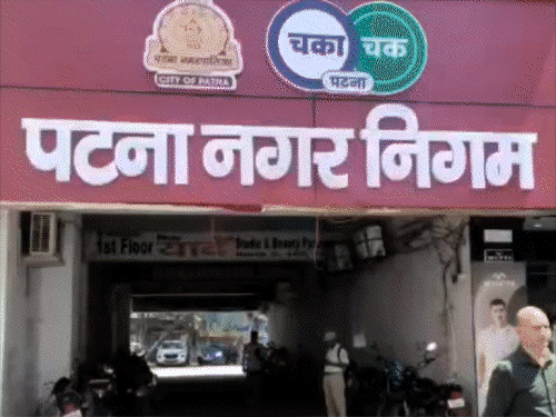 जेपी गंगा पथ पर लगेगी 50 प्री-फैब्रिकेटेड दुकानें:दो मॉडल हुआ फाइनल, 7.18 करोड़ रुपये होंगे खर्च; दो महीने में होगा तैयार