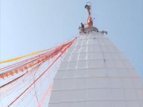 देवघर में तीन दिन मनाई जाएगी होली:आज सरदार पंडा बाबा को अर्पित करेंगे गुलाल, कल जलेगी होलिका, होगा हरिहर मिलन