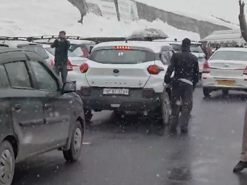 राजस्थान-MP में पारा 33°C पार:हिमाचल-उत्तराखंड में बर्फबारी और पंजाब-चंडीगढ़ में यलो अलर्ट; हरियाणा में बूंदाबांदी की संभावना