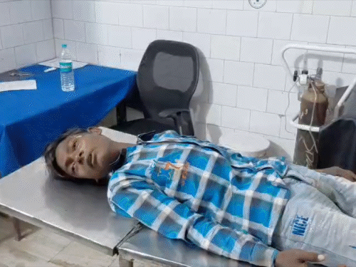 गिरिडीह में तेज रफ्तार बस ने ली महिला की जान:बेटे के साथ जा रही थी ईद की खरीदारी करने, बेटा गंभीर रूप से घायल