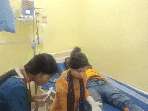 बोकारो में रामनवमी जुलूस में हाई वोल्टेज तार से हादसा:खेतको में कई युवक झुलसे, अस्पताल में भर्ती, सभी खतरे से बाहर