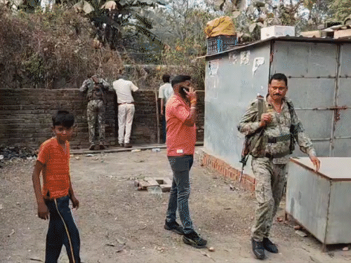 महिला की सिर कटी अर्धनग्न अवस्था में मिली लाश:तेज बदबू के बाद शव होने की मिली जानकारी, 7 दिन पुरानी लाश होने की आशंका